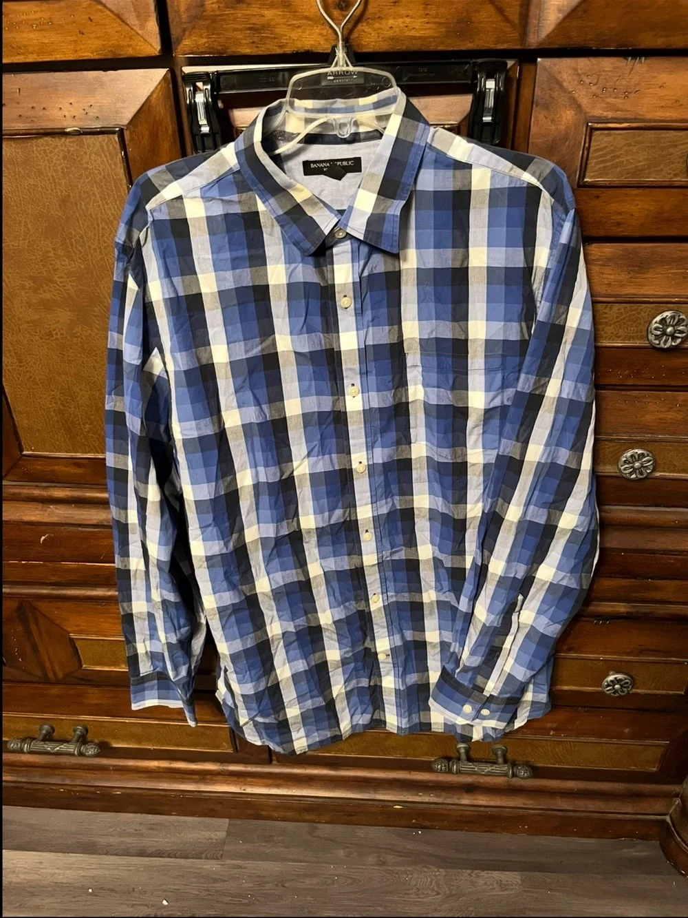 Banana Republic Men’s XL Soft Wash Shirt Blue Plaid Long Sleeve Button Down